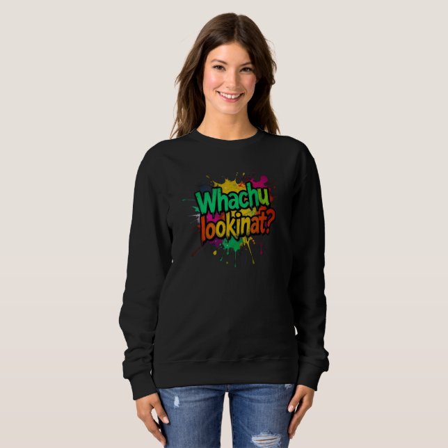Remera divertida con grafiti Whachu Lookinat Stree (Anverso completo)