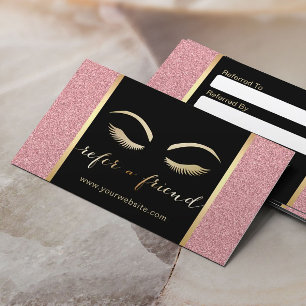 Remisión de oro a un artista de maquillaje de cej