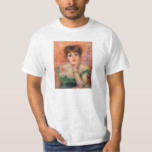 Renoir Jean Samary en una camiseta de ropa baja