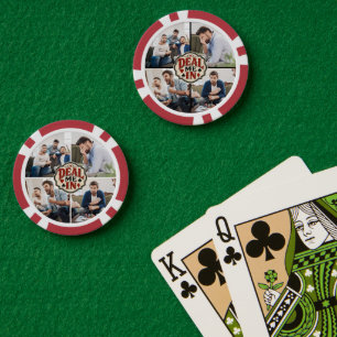 Repartir cartas en la foto de la noche de póquer c