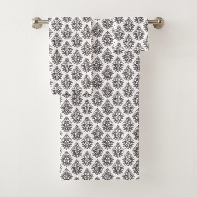 Repeating black floral pattern towel (Subido por el creador)