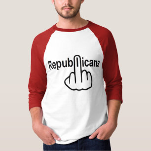 Republicanos de camisetas se vuelcan