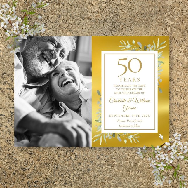 Reserva La Fecha 50° Aniversario del Boda Relieve metalizado dorado (50th Wedding Anniversary Greenery Gold Foil Photo Save The Date)