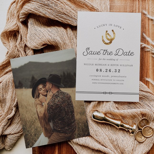 Reserva La Fecha Afortunado en amor | Foto Rustic Horseshoes (Subido por el creador)