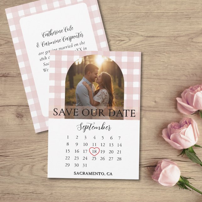 Reserva La Fecha Arco de compromiso fotográfico de cuadros rosados  (Subido por el creador)