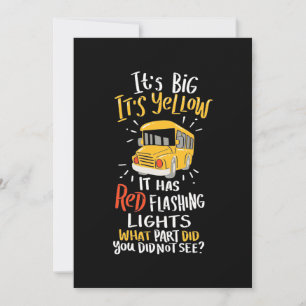 Reserva La Fecha Autobús escolar es grande y amarillo