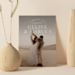 Reserva La Fecha Blanco de doble cara simple y simple de foto compl<br><div class="desc">De esta forma,  la fecha muestra la foto y los nombres como punto focal con tipo de estilo y un gradiente que se desvanece para resaltar el texto. Añade una foto adicional en la parte posterior.</div>