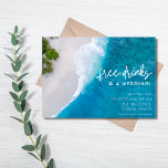 Reserva La Fecha Boda de bebidas gratis en la playa Foto Guardar la<br><div class="desc">Bonita boda en la playa ahorra las tarjetas de cita para tu destino, boda en la isla o en la playa en un lindo diseño de "bebidas gratis y un boda". Personalizar la parte delantera con los detalles de su boda y añade una foto a la parte posterior. Si tienes...</div>