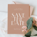 Reserva La Fecha Boda de código QR minimalista moderno de color ros<br><div class="desc">Moderna tipografía simple boda minimalista Guardar la fecha con foto   código QR en el reverso en tonos rosa pálido pastel,  rubor polvoriento,  colores crema. Por favor,  contáctame si necesitas artículos adicionales.</div>
