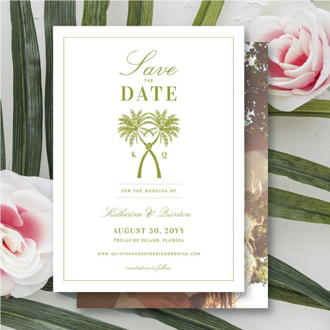Reserva La Fecha Boda de destino tropical de palmeras nubladas (Knotted Palm Trees Tropical Wedding Save The Date Photo Announcement Card @ fatfatin_blue_knot)