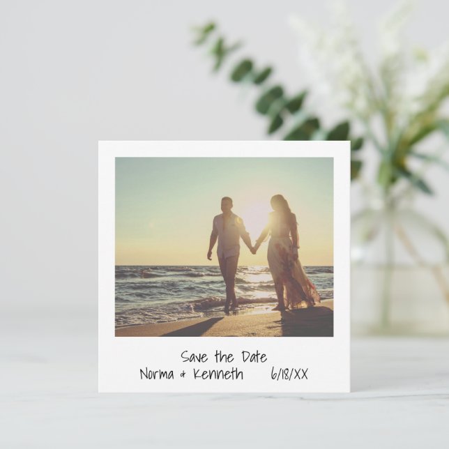 Reserva La Fecha Boda de Foto Instantánea Retro Moderna (Anverso de pie)