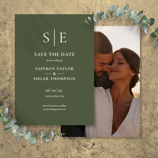 Reserva La Fecha Boda de Foto Monograma Verde Oliva (Olive Green Monogram Photo Wedding Save The Date)