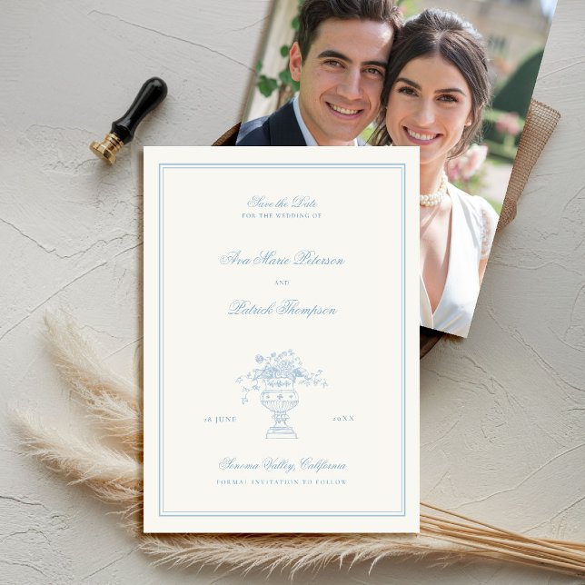 Reserva La Fecha Boda de fotografía con marco azul elegante de Esta (elegant wedding save the date photo template chateau estate garden destination blue periwinkle)