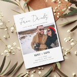 Reserva La Fecha Boda de fotos de bebidas gratis divertidas<br><div class="desc">Bodas divertidas salvan las tarjetas de cita que siempre son un gran éxito con la familia y amigos. Diseño fotográfico de bebidas gratis (y nos vamos a casar) - personalizar la parte delantera y trasera de la tarjeta con los detalles de su boda.</div>