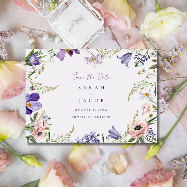 Reserva La Fecha Boda de fotos de flores silvestres en el jardín (Garden Wildflower Purple Wedding Save the Date)