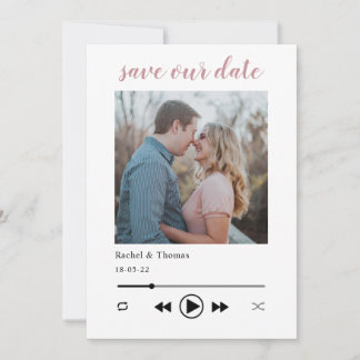 Reserva La Fecha boda de fotos de la pareja de músicos modernos