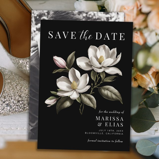 Reserva La Fecha Boda de magnolia blanca y negra moderna (Modern Vintage Black and White Magnolia Wedding Save The Date)