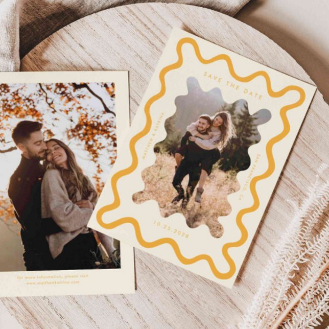 Reserva La Fecha Boda de marco ondulado amarillo (Subido por el creador)