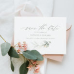 Reserva La Fecha Boda de oro verde de Eucalyptus sage salva la fech<br><div class="desc">El follaje acuático ético y la boda de efecto oro metálico ahorran la invitación de la fecha. Con hermosos detalles de acuarela. Esta moderna invitación a la boda le permitirá fijar el estilo de su gran día.</div>