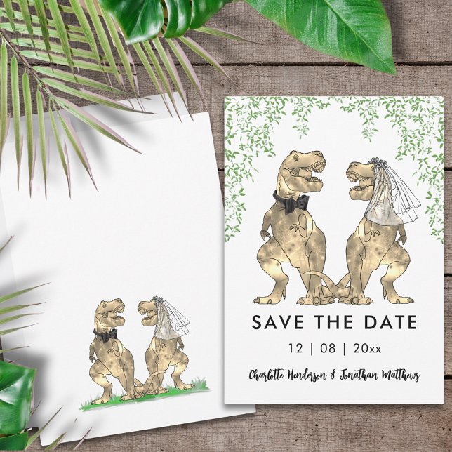 Reserva La Fecha Boda divertida con tema de dinosaurio (Funny dinosaur themed wedding save the date invitation with T-Rex bride and groom Jurassic foliage )