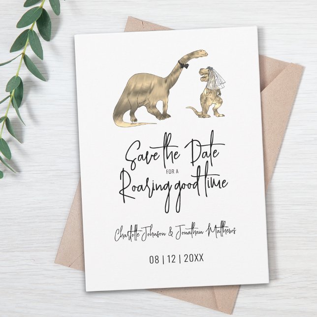 Reserva La Fecha Boda divertida de dinosaurios, guarde la fecha (Funny Dinosaur wedding save the date card Brontosaurus groom T-Rex bride)
