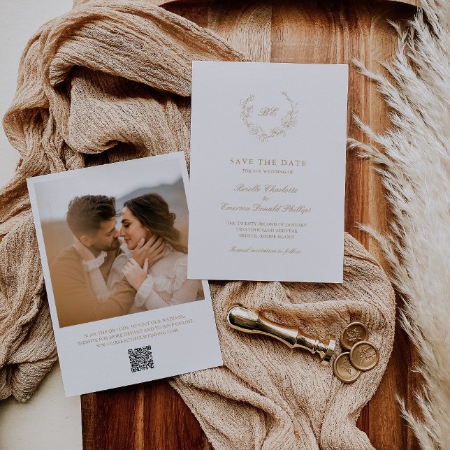 Reserva La Fecha Boda elegante de oro Monograma QR Código Wreath (Subido por el creador)