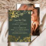 Reserva La Fecha Boda fotográfico de Dark Green Gold Swirls<br><div class="desc">Boda verde oscuro Salven la Fecha acentuada con elegantes y divertidos giros de oro y florecimiento. Personalizado con su información en la parte delantera y su foto en la parte posterior. Comuníquese conmigo para obtener ayuda con sus personalizaciones o para solicitar productos adicionales de correspondencias o coordinación de Zazzle para...</div>