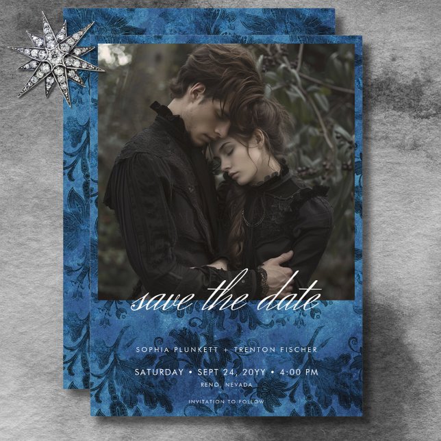 Reserva La Fecha Boda fotográfico oscuro de Moody Black & Blue Dama (Dark Moody Black & Blue Damask Photo Wedding Save The Date)