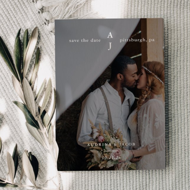 Reserva La Fecha Boda fotográfico simple monograma blanco (Subido por el creador)