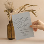 Reserva La Fecha Boda gris de caligrafía mínima moderna<br><div class="desc">Anunciar las buenas noticias con estilo con esta elegante tarjeta de fecha guardar la caligrafía elegante. En el reverso hay más espacio para los detalles adicionales que desee proporcionar a sus huéspedes.</div>