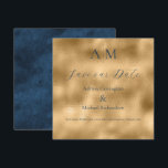Reserva La Fecha Boda moderna monograma de oro azul<br><div class="desc">Hermosos monogramas de la novia y el novio en la parte superior de esta hermosa tarjeta de fecha de guardado de la boda. Fondo de oro falso con fuente azul profundo para coordinar con la parte posterior azul desgastada de esta elegante invitación. Absolutamente impresionante.</div>