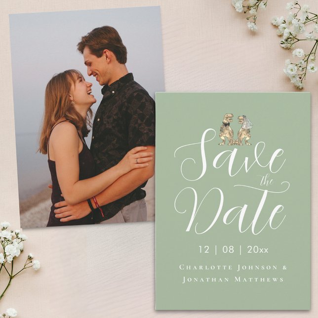 Reserva La Fecha Boda moderno de Dinosaurios divertida foto (Modern photo dinosaur theme wedding save the date elegant script sage green and white invitation)