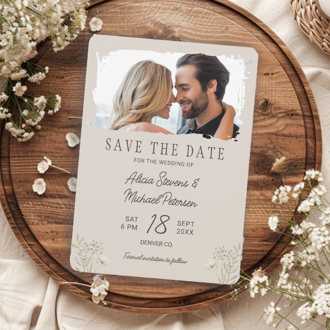 Reserva La Fecha Bodas boho con flores silvestres foto simple beige (Subido por el creador)