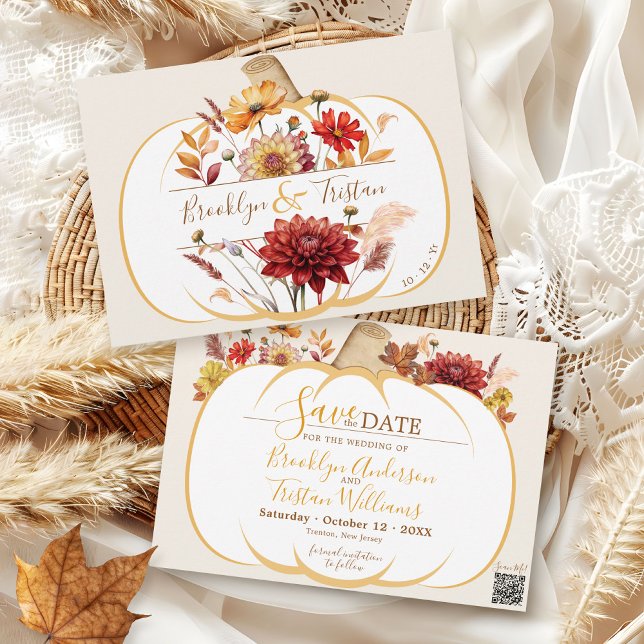 Reserva La Fecha Boho Floral Calabaza Blanca Caída Boda Marfil (Modern Autumn boho pampas grass fall floral orange ivory pumpkin script wedding save the date card)
