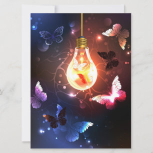 Reserva La Fecha Bombilla brillante con mariposas nocturnas