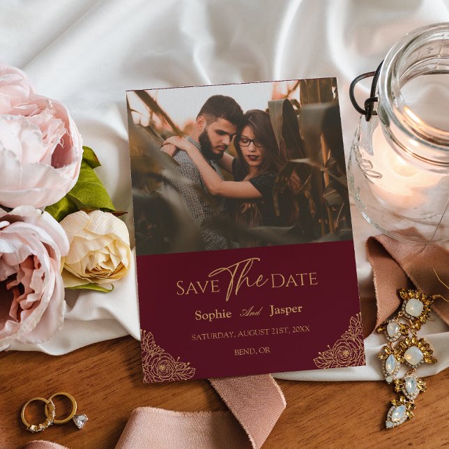 Reserva La Fecha Burgundy Gold Floral Photo Save the Date Card (Subido por el creador)