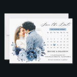 Reserva La Fecha Calendario de Fotos Botánicas de Pizarra Azul Polv<br><div class="desc">Calendario de fotos con tema azul polvoriento / marino elegante, guarde la fecha con un ramo elegante de flores de rosa azul polvoriento, capullos de flores de pizarra marina y hojas de eucalipto azules. Por favor, contácteme para cualquier ayuda en personalización o si necesita cualquier otro producto con este diseño....</div>