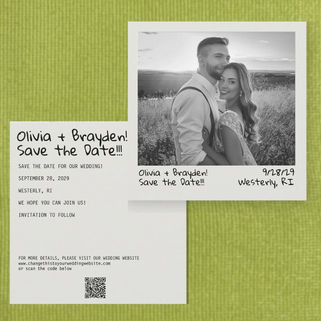 Reserva La Fecha Cámara Instantánea Retro Foto B&W Código QR (Square retro instant camera style wedding save the date with your photo in black and white)