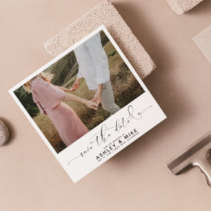 Reserva La Fecha Código QR minimalista Boda de fotografías en blanc