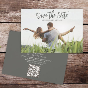 Reserva La Fecha Código QR moderno con escritura de caligrafía foto