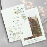Reserva La Fecha Delicado verde pálido Boda de Boho Flor silvestre<br><div class="desc">Esta elegante boda, salvo la tarjeta de fecha, incluye acuarelas pintadas a mano con flores silvestres de color amarillo mantequilla, verde sabio, verde polvoriento y azul claro con una foto y más información en la parte posterior. Para una personalización más avanzada de este diseño, haga clic en el BOTÓN HERRAMIENTA...</div>