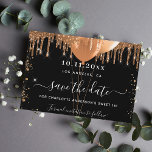 Reserva La Fecha Dulce 16 globos fiestas de oro negro<br><div class="desc">Una chica y de moda Salva la tarjeta de fecha para una dulce fiesta de 16 años. Un fondo negro clásico decorado con purpurinas y globos dorados falsos. Personalice y agregue una fecha y un nombre/edad. El texto: Save the Date se escribe con un gran guión de estilo escrito a...</div>