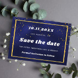 Reserva La Fecha El oro azul marino de cumpleaños salva la fecha<br><div class="desc">Un Save the Date para una fiesta de cumpleaños número 50 (o cualquier edad). Un fondo azul marino. Decorada con un marco dorado y un confeti. Tanto para él como para ella.</div>