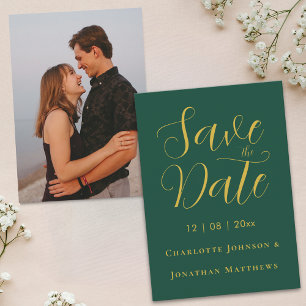 Reserva La Fecha Elegante Escritura Moderna Foto de Boda Verde y Do