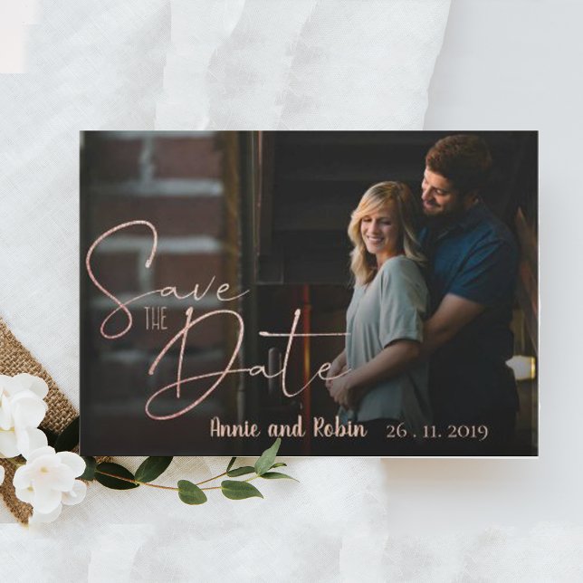 Reserva La Fecha Elegante Faux Rosa Gold Script Boda Foto (Subido por el creador)