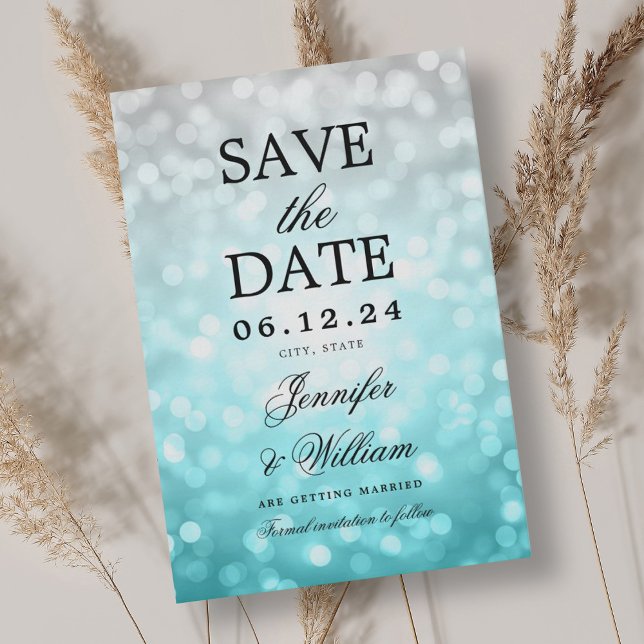 Reserva La Fecha Elegante guión Boda de luces de boquilla de playa (Elegant Script Wedding Beach Bokeh Lights Save The Date)