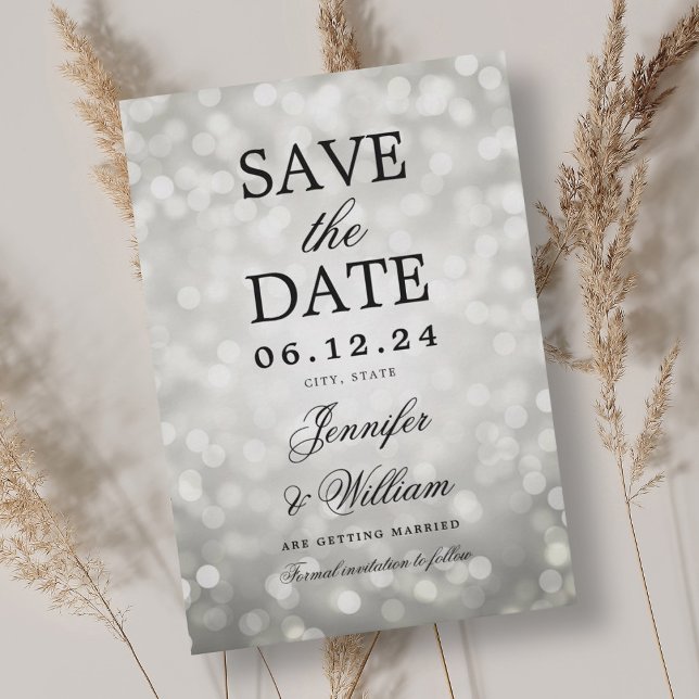 Reserva La Fecha Elegante guión Boda luz de bokeh plateado (Elegant Script Wedding Silver Bokeh Lights Save The Date)