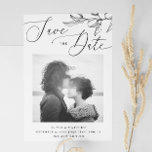 Reserva La Fecha Elegante oliva. Delicado boda botánico italiano<br><div class="desc">Boda botánica italiana en blanco y negro y delicada. Salven la fecha con un guión elegante y una rama de olivo.</div>