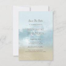 En la orilla de la playa de surf océano