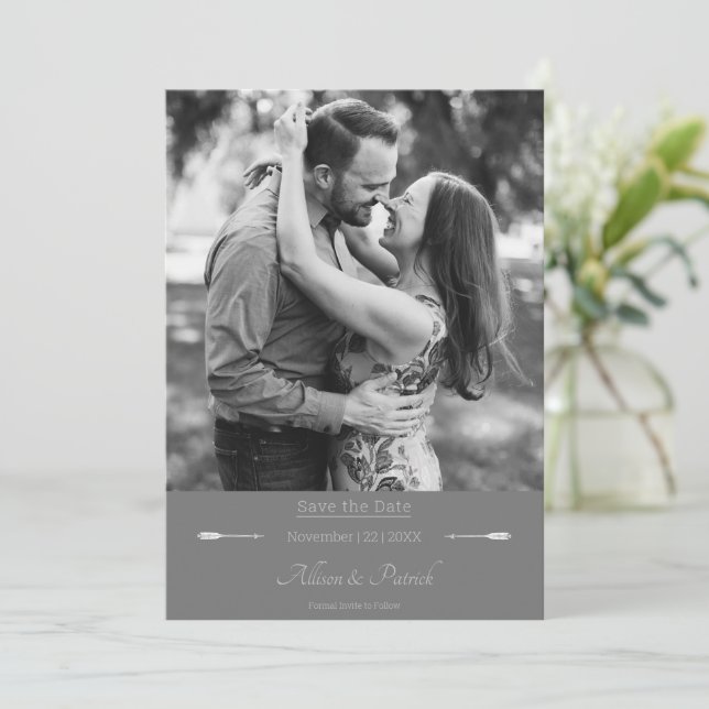 Reserva La Fecha Flechas Minimalistas Foto | Gris (Anverso de pie)